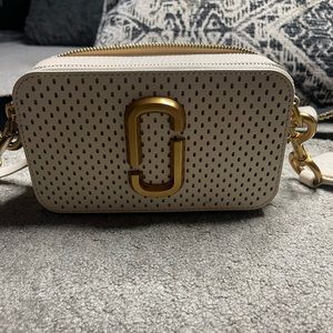 Marc Jacobs Snapshot Crossbody Purse ( cash app & PayPal payments at the moment)